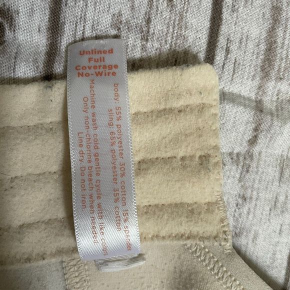 Cacique Size 46D Bra Cotton No Wire Cups Seamless Wide Adjustable Straps Beige - Picture 8 of 8